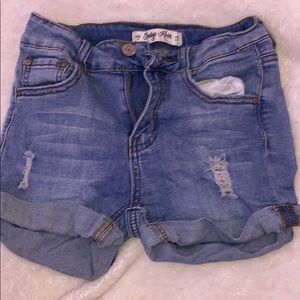 Stretchy Jean Shorts Fits Perfect!!